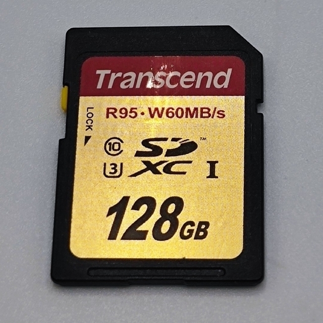 Transcend(トランセンド)のTranscend SDXCカード UHS-I U3 クラス10 128GB スマホ/家電/カメラのPC/タブレット(PC周辺機器)の商品写真