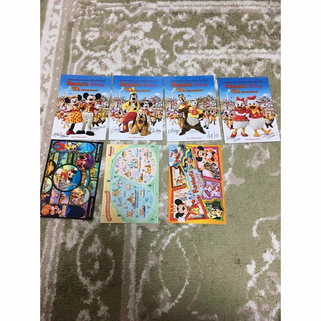 Disney(ディズニー)のDisney ディズニー　ポストカード　60枚程　ミッキー　ミニー エンタメ/ホビーのおもちゃ/ぬいぐるみ(キャラクターグッズ)の商品写真