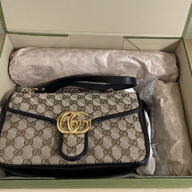 人気の贈り物が - Gucci 【美品】gucci ショルダーバッグ GGマーモント