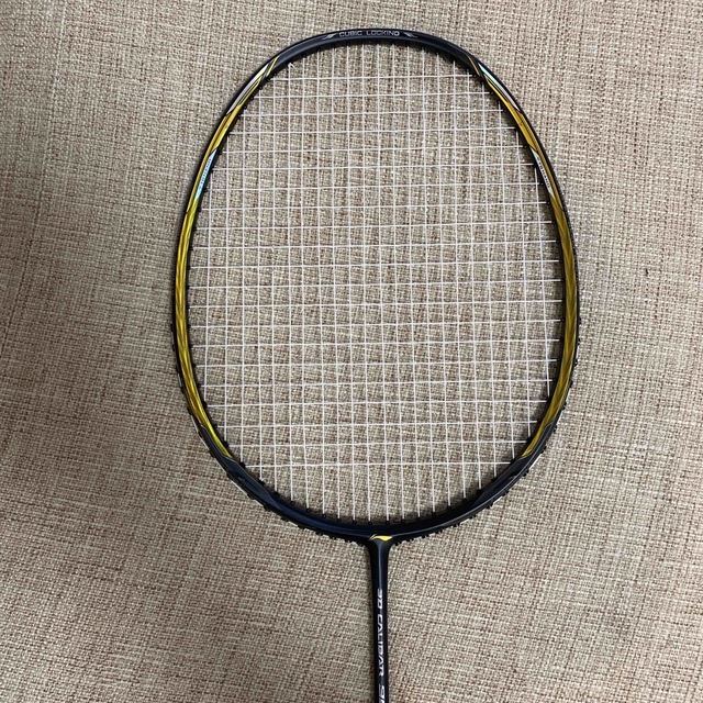 リーニン 3D CALIBAR 900I バドミントンラケット YONEX