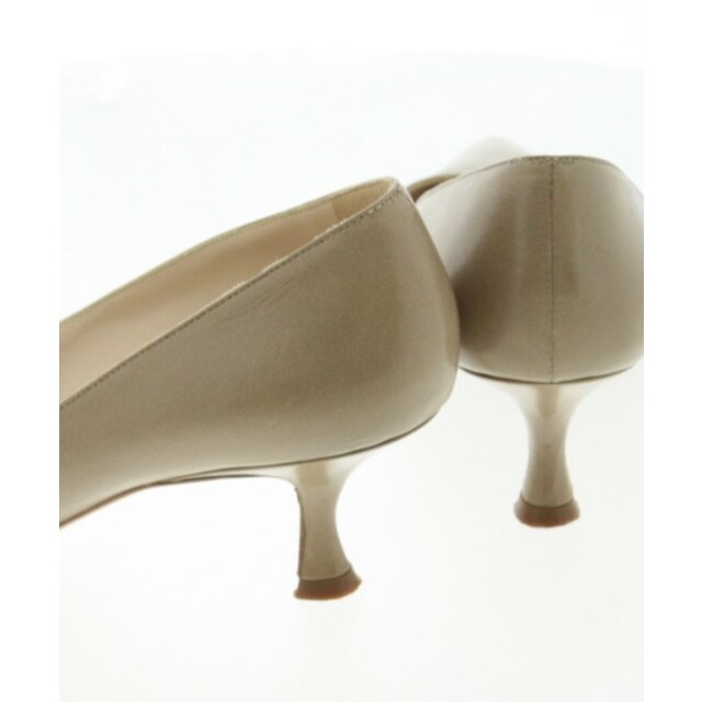 MANOLO BLAHNIK(マノロブラニク)のMANOLO BLAHNIK パンプス 36(22.5cm位) ベージュ 【古着】【中古】 レディースの靴/シューズ(ハイヒール/パンプス)の商品写真