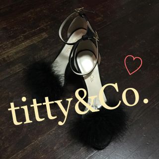 ティティアンドコー(titty&co)のtitty&Co. ファーサンダル(サンダル)