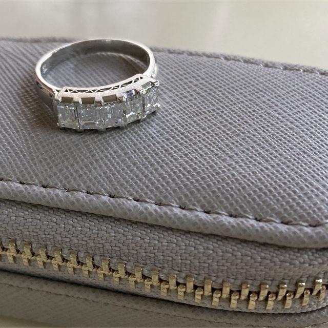 ダイヤモンドリング　未使用品 レディースのアクセサリー(リング(指輪))の商品写真