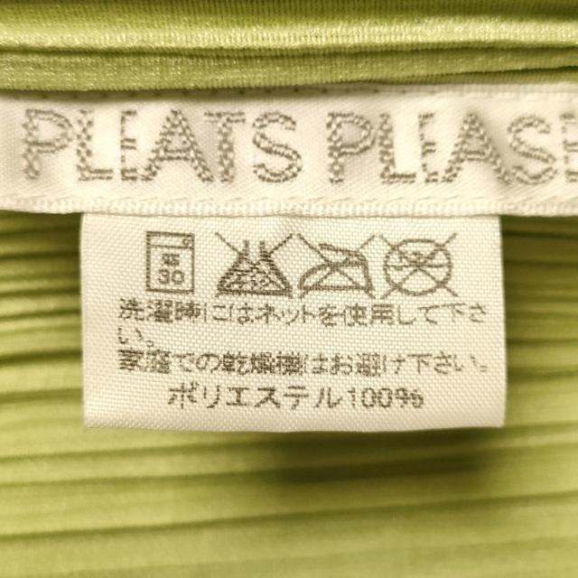 PLEATS PLEASE ISSEY MIYAKE(プリーツプリーズイッセイミヤケ)のプリーツプリーズ ノースリーブカットソー レディースのトップス(カットソー(半袖/袖なし))の商品写真