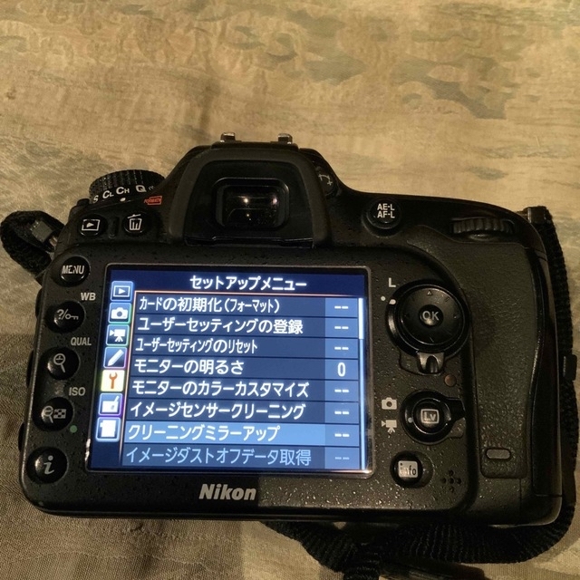 Nikon D7200一眼レフ美品！バッテリー2個　12日まで大幅値下げ