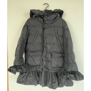 モンクレール(MONCLER)のモンクレール　ペプラム　フリル　（らんちゃん様専用）(ダウンジャケット)