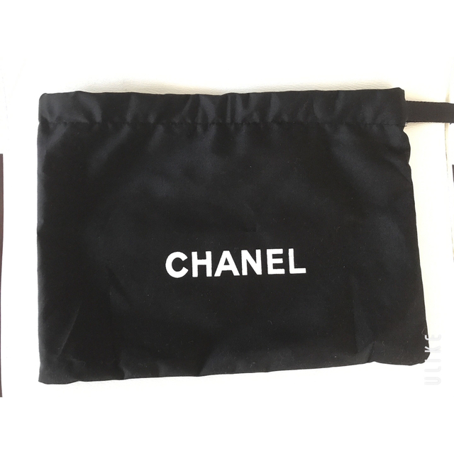 CHANEL(シャネル)のシャネルCHANELのバッグ保存袋 ショップ袋 レディースのバッグ(ショップ袋)の商品写真