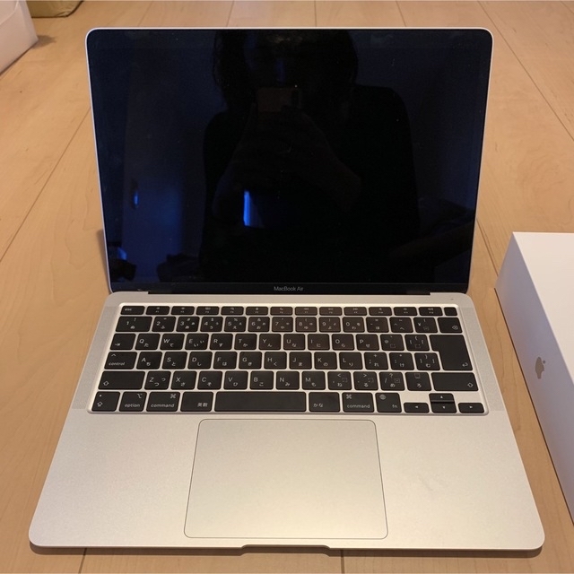 Apple(アップル)のMacBook air m1 2020 マジックマウス付き スマホ/家電/カメラのPC/タブレット(ノートPC)の商品写真