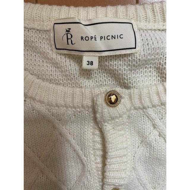 Rope' Picnic(ロペピクニック)のロペピクニック　白ニットカーディガン レディースのトップス(カーディガン)の商品写真