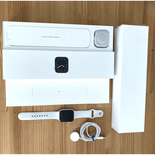 Apple Watch Series 5 GPS アルミニウム シルバー 44 経典ブランド