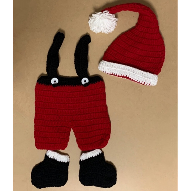 ニット 編み サンタクロース パンツセット ハンドニット クリスマス 人気 キッズ/ベビー/マタニティのベビー服(~85cm)(パンツ)の商品写真