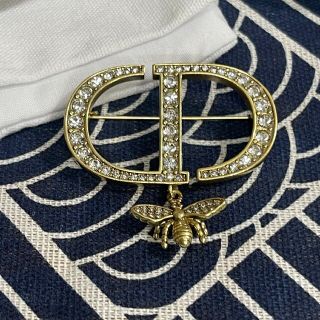 ディオール(Christian Dior) ブローチ/コサージュの通販 400点以上 ...