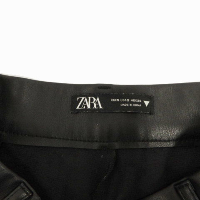 ZARA(ザラ)のザラ ZARA パンツ ショートパンツ フェイクレザー ブラック 黒 S レディースのパンツ(その他)の商品写真