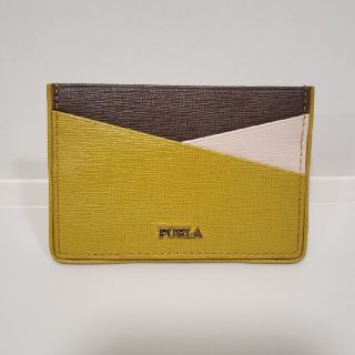 フルラ(Furla)の【再値下げ】FURLA　フルラ　カードケース　名刺入れ(パスケース/IDカードホルダー)