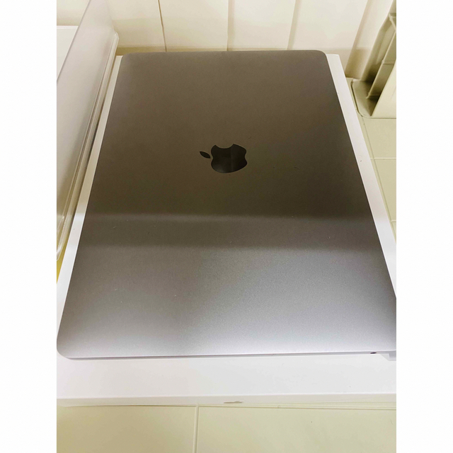 Mac (Apple) - MacBook Air【ほぼ新品】