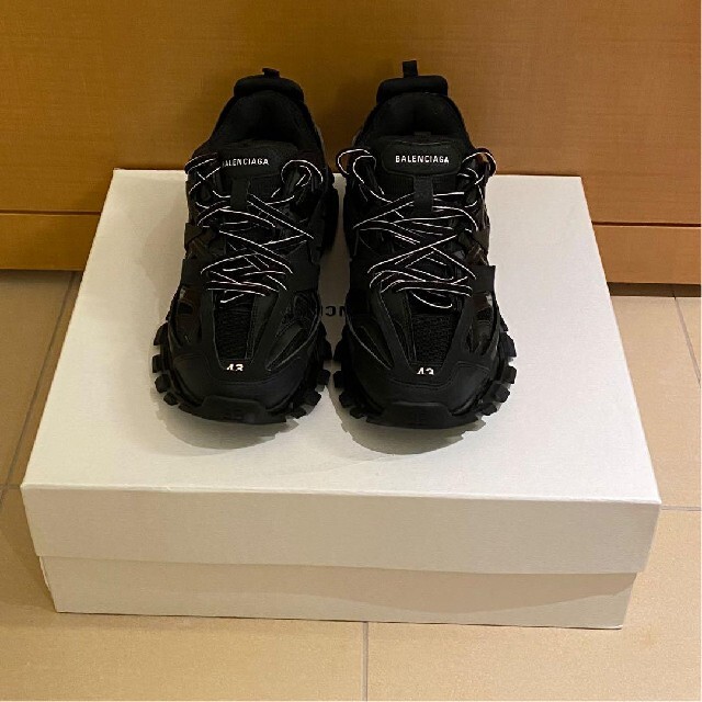 世界的に Balenciaga - トラックトレーナー スニーカー BALENCIAGA スニーカー 世界的に Balenciaga - トラックトレーナー スニーカー BALENCIAGA スニーカー