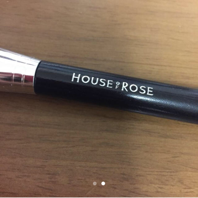 HOUSE OF ROSE(ハウスオブローゼ)のハウスオブローゼ ブラシ コスメ/美容のベースメイク/化粧品(その他)の商品写真