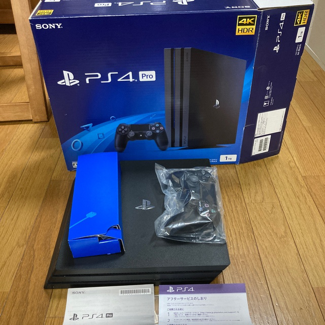 送料無料(北海道・沖縄県除く!) プレステーション4 Pro CUH-7200B