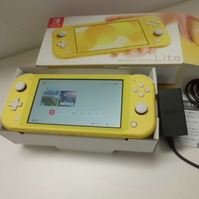 Nintendo Switch Lite Yellow 任天堂スイッチライト