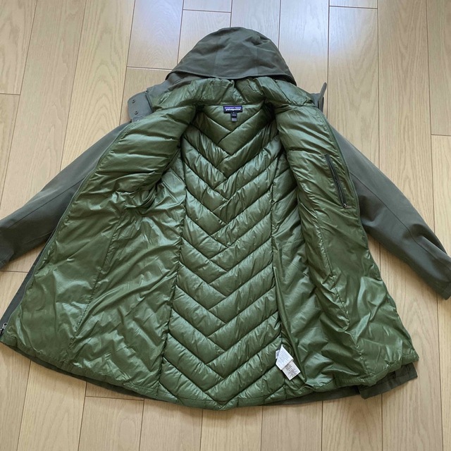 patagonia(パタゴニア)のパタゴニア / ウィメンズ・トレス・スリーインワン・パーカ レディースのジャケット/アウター(ダウンジャケット)の商品写真