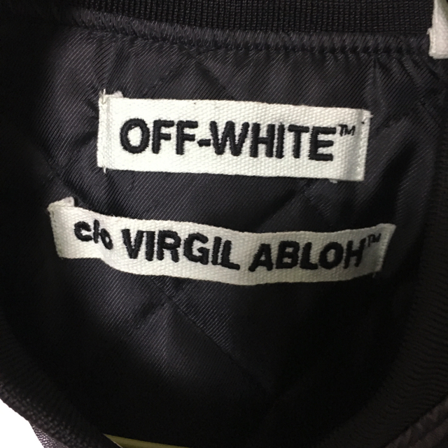 OFF-WHITE(オフホワイト)の総長様専用 レディースのトップス(パーカー)の商品写真