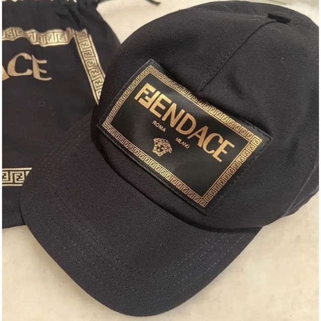 FENDACE FENDI×VERSACE ブラック バケットハット Lサイズ