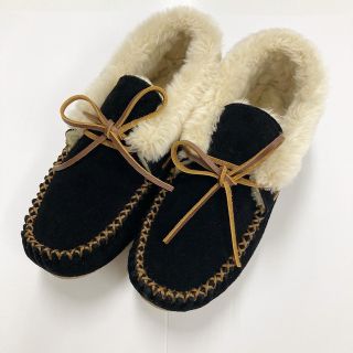 ミネトンカ(Minnetonka)のミネトンカ　ブーティ　靴　モカシン　もこもこ　ファー　商品・箱一部はがれあり(スリッポン/モカシン)