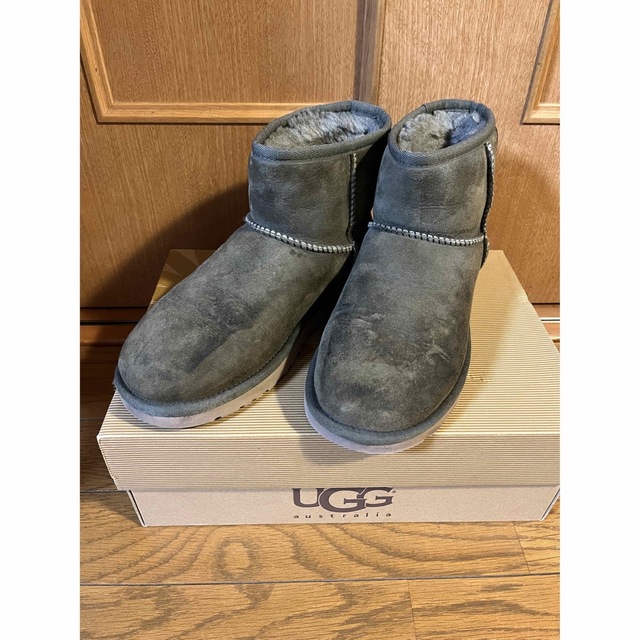 UGG ムートンブーツ アグ  クラシックミニ　カーキ　23cm