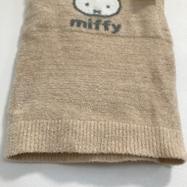 miffy(ミッフィー)のミッフィー　タンクトップ　ベージュ　レディース　もこもこ　Lサイズ　LLサイズ レディースの下着/アンダーウェア(アンダーシャツ/防寒インナー)の商品写真