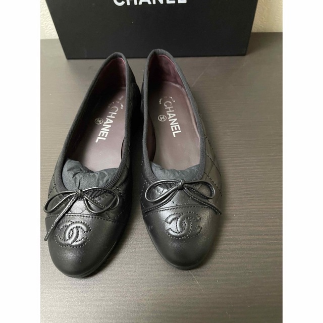 CHANEL(シャネル)のシャネル　新品　シューズ レディースの靴/シューズ(ローファー/革靴)の商品写真