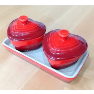 ルクルーゼ(LE CREUSET)のル・クルーゼ ミニチュア ラムカン ダムール ハート型ココット チェリーレッド(収納/キッチン雑貨)