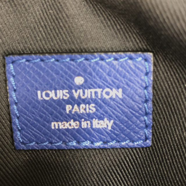 ルイ・ヴィトン LOUIS VUITTON バムバッグ・アウトドア シ