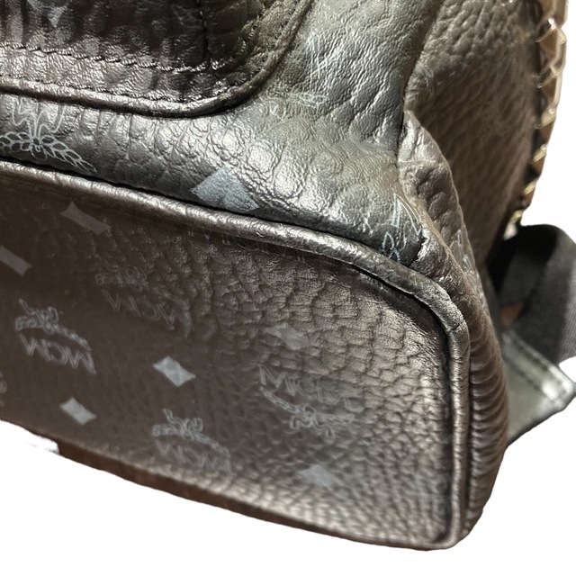 エム・シー・エム MCM リュック ブラック サイドスタッズ バックパック ヴィセトス デイパック