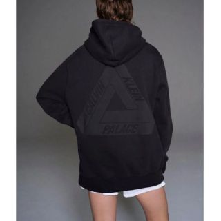 PALACE × CALVIN KLEIN CK1 フーディー　パーカー