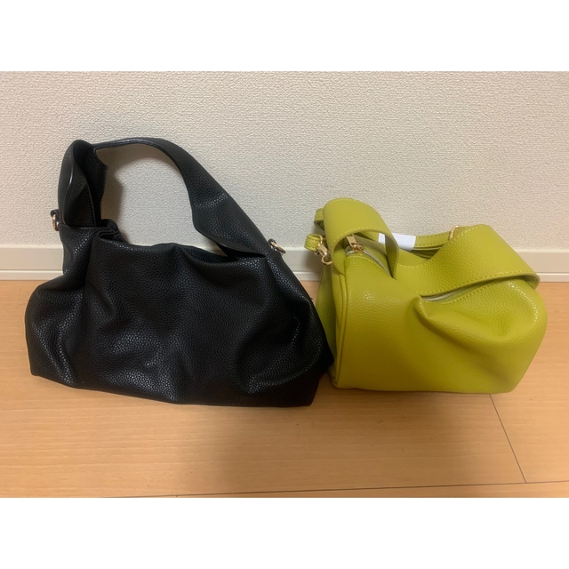 しまむら(シマムラ)の【新品】しまむら コラボ yumiさん&MUMUさん バック2点セット レディースのバッグ(ハンドバッグ)の商品写真