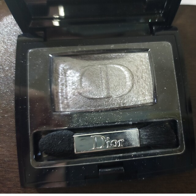 Dior(ディオール)のDiorアイシャドウ コスメ/美容のベースメイク/化粧品(アイシャドウ)の商品写真