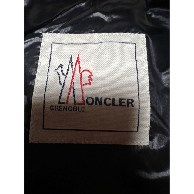 MONCLER(モンクレール)のモンクレール　ダウンコート レディースのジャケット/アウター(ダウンコート)の商品写真