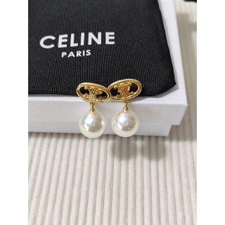 セリーヌ ピアスの通販 500点以上 | celineのレディースを買うならラクマ