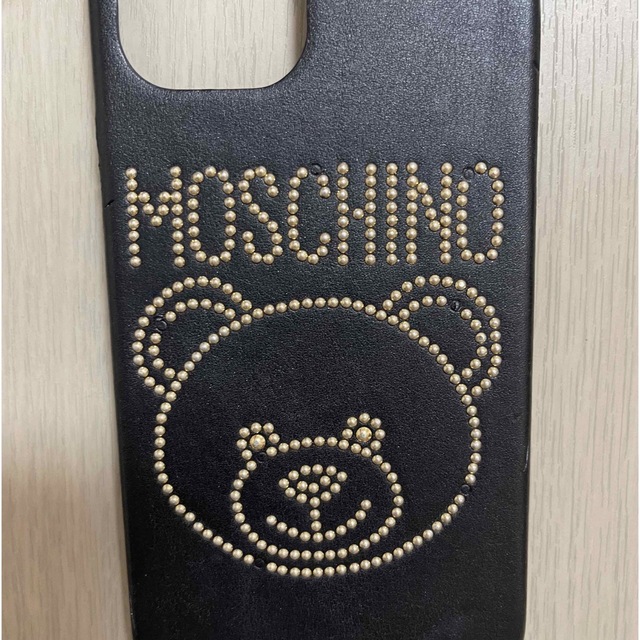 MOSCHINO(モスキーノ)のモスキーノ　iPhone12 pro max クマ スマホ/家電/カメラのスマホアクセサリー(iPhoneケース)の商品写真