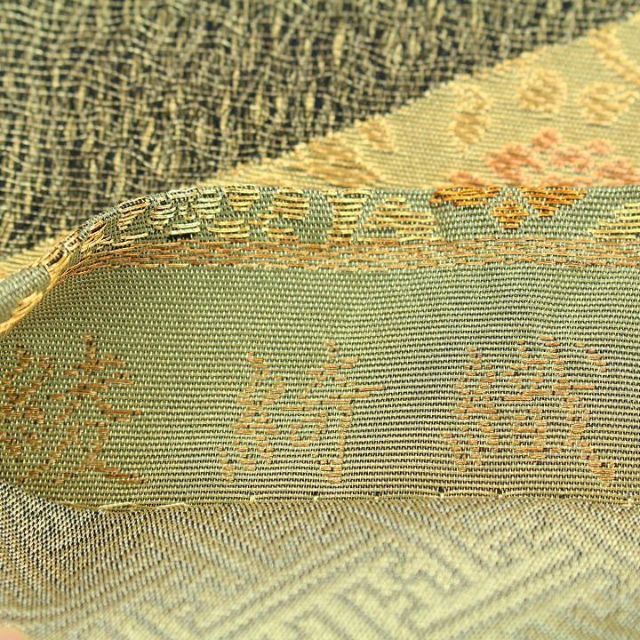 貴重な作品【綾綺織】 西陣織の名門【紋屋井関】 エレガントな有職文様 新品の袋帯 入荷予定商品
