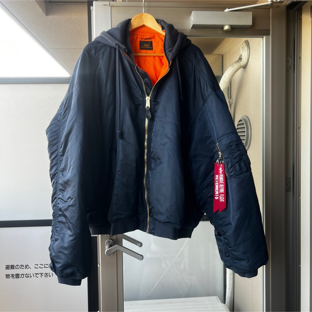 VETEMENTS - vetements MA-1 フード付 ボンバージャケットの通販 by ...