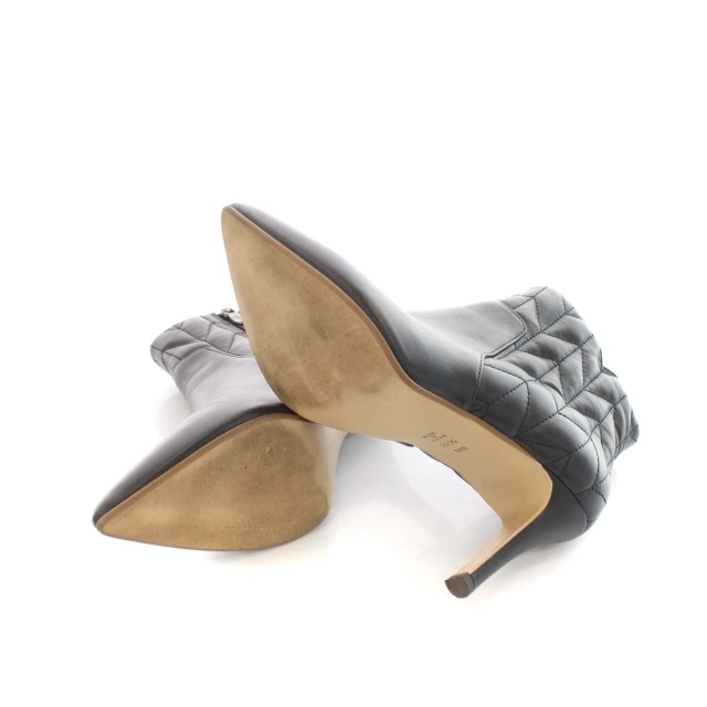 DIANA(ダイアナ)のダイアナ ショートブーツ ブーティ ピンヒール キルティング 22.5cm 黒 レディースの靴/シューズ(ブーツ)の商品写真