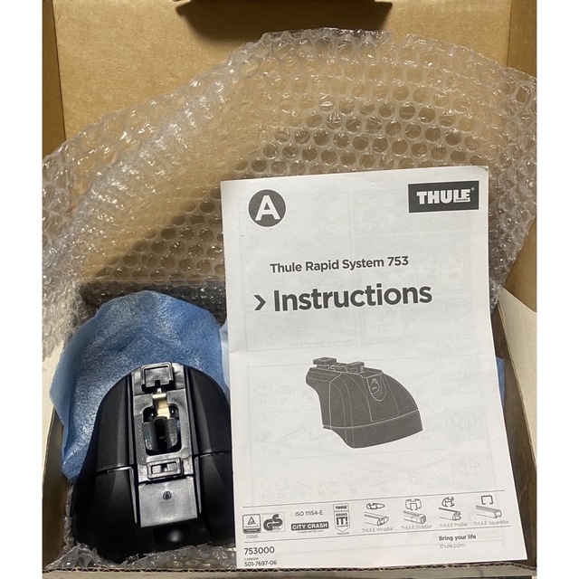 THULE(スーリー)のThule TH753＋TH961（フット＋ウイングバー） 自動車/バイクの自動車(車外アクセサリ)の商品写真