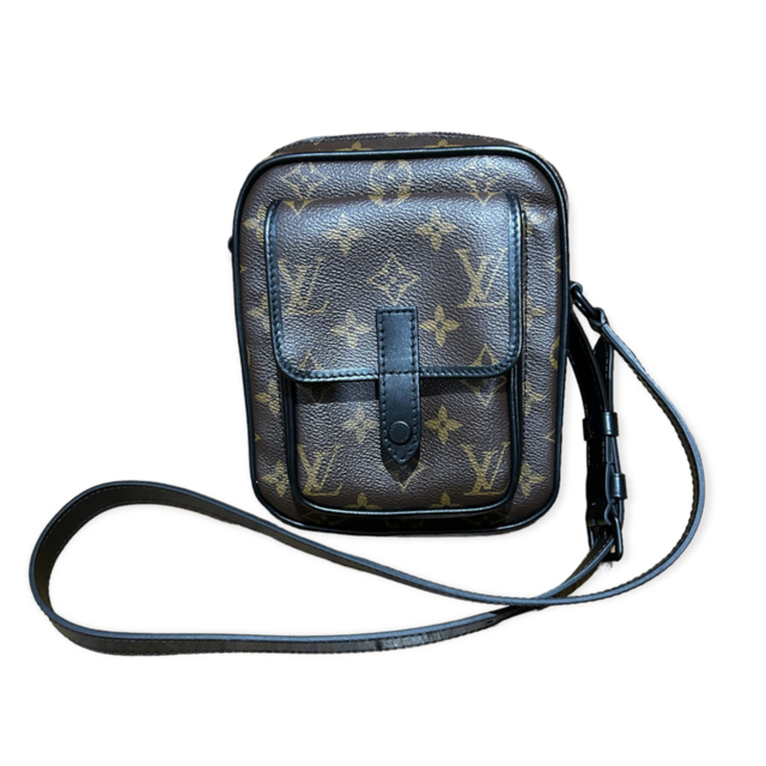 Shop Louis Vuitton 2022 SS Christopher wearable wallet (M69404) by