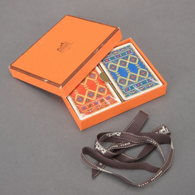 新品 未開封 エルメス HERMES トランプ 完封 オーストリア製 箱付き