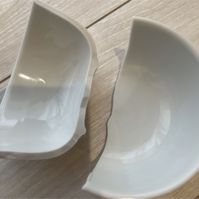 割れたお皿 金継ぎ 陶器 陶器皿の通販 by すず's shop|ラクマ