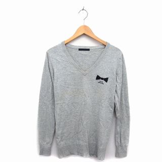 マウジー(moussy)のマウジー ニット セーター Vネック リブ コットン 綿 ハイゲージ 英字 長袖(ニット/セーター)