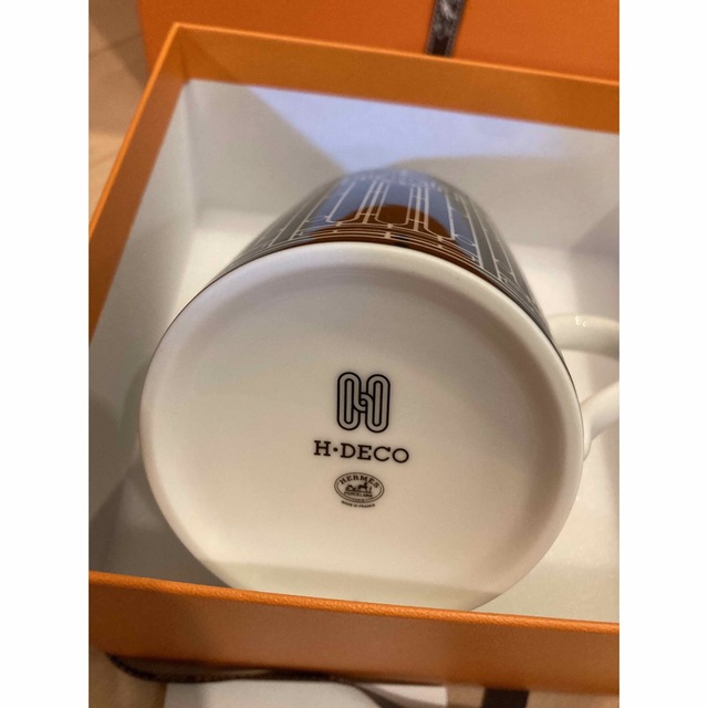 Hermes(エルメス)のHERMES エルメス　H Deco アッシュデコ　 ブラック マグカップ インテリア/住まい/日用品のキッチン/食器(グラス/カップ)の商品写真