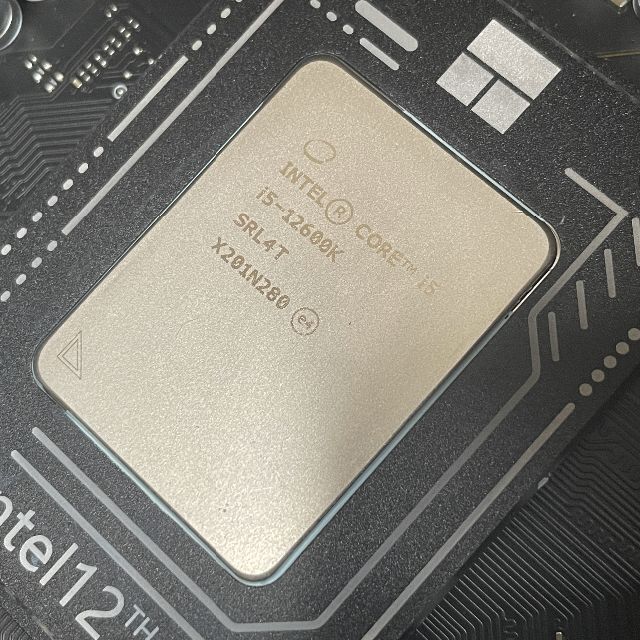 intel core i5 12600K インテル 12世代 CPU