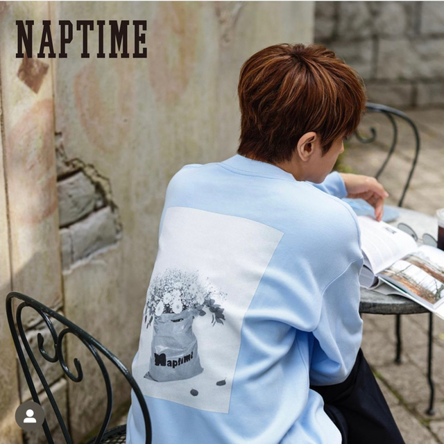 ついに入荷 Naptime フォトプリントプルオーバーカットソー-BLUE